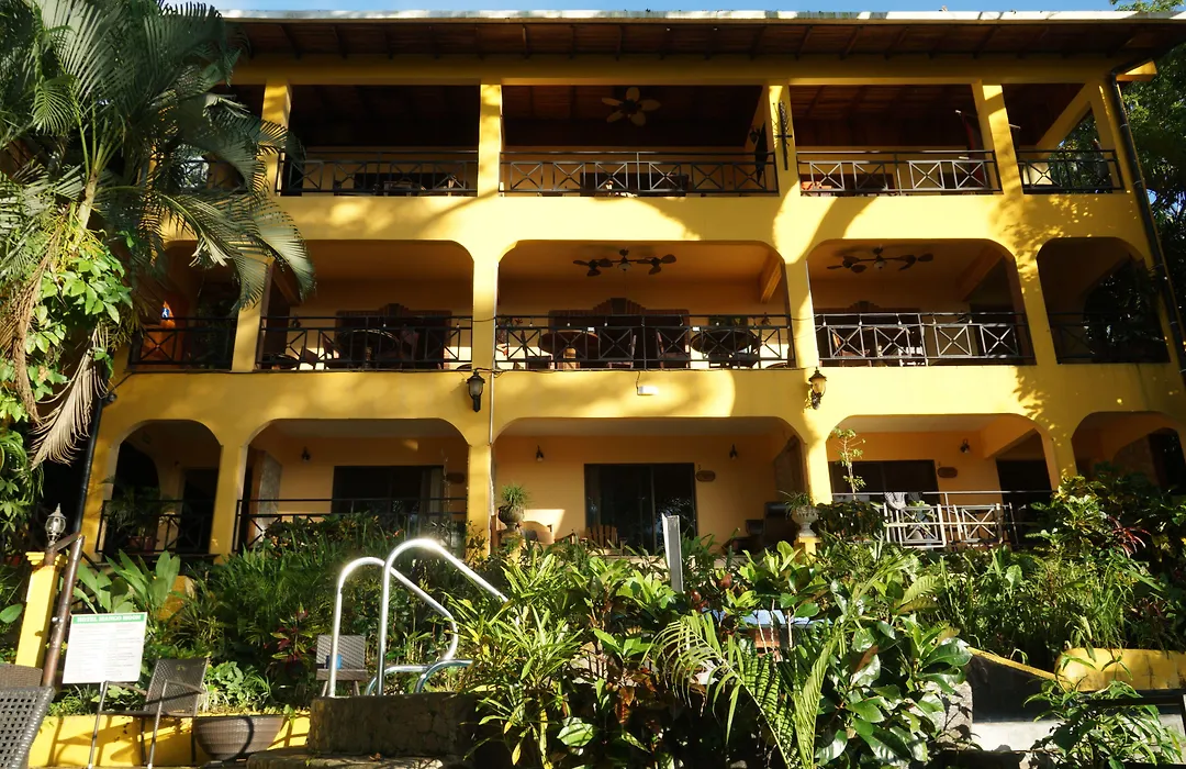 Mango Moon Villa-1